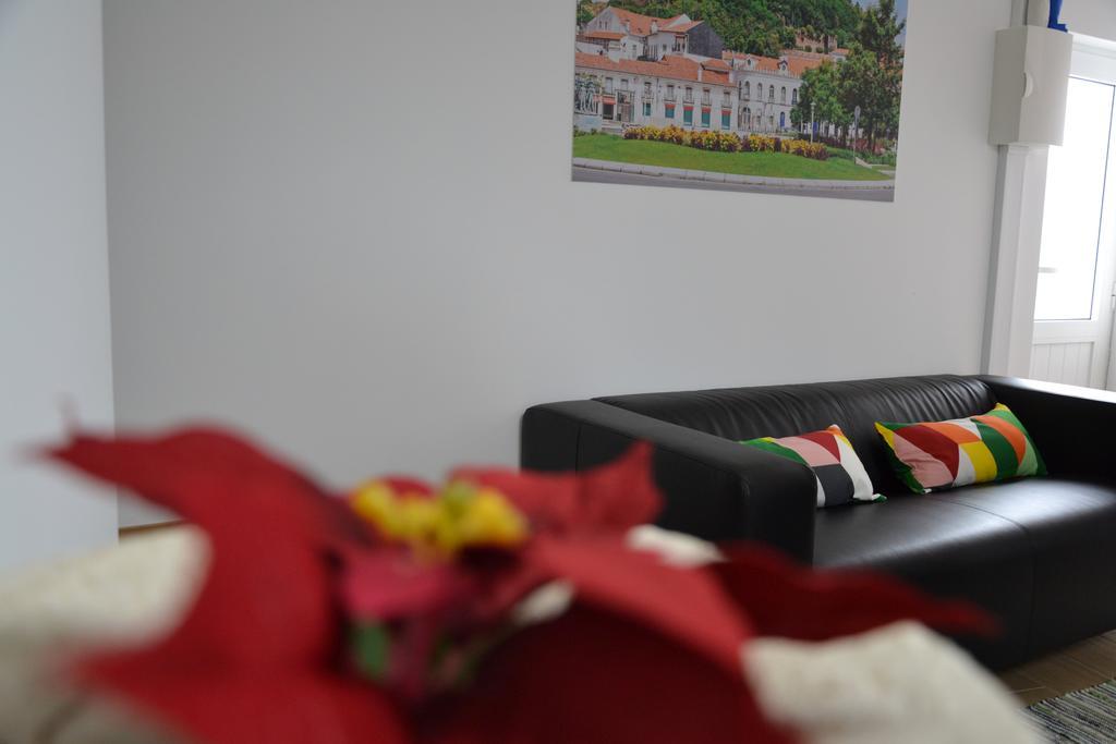 Casa Do Ti Luis Hotel Лейрия Екстериор снимка